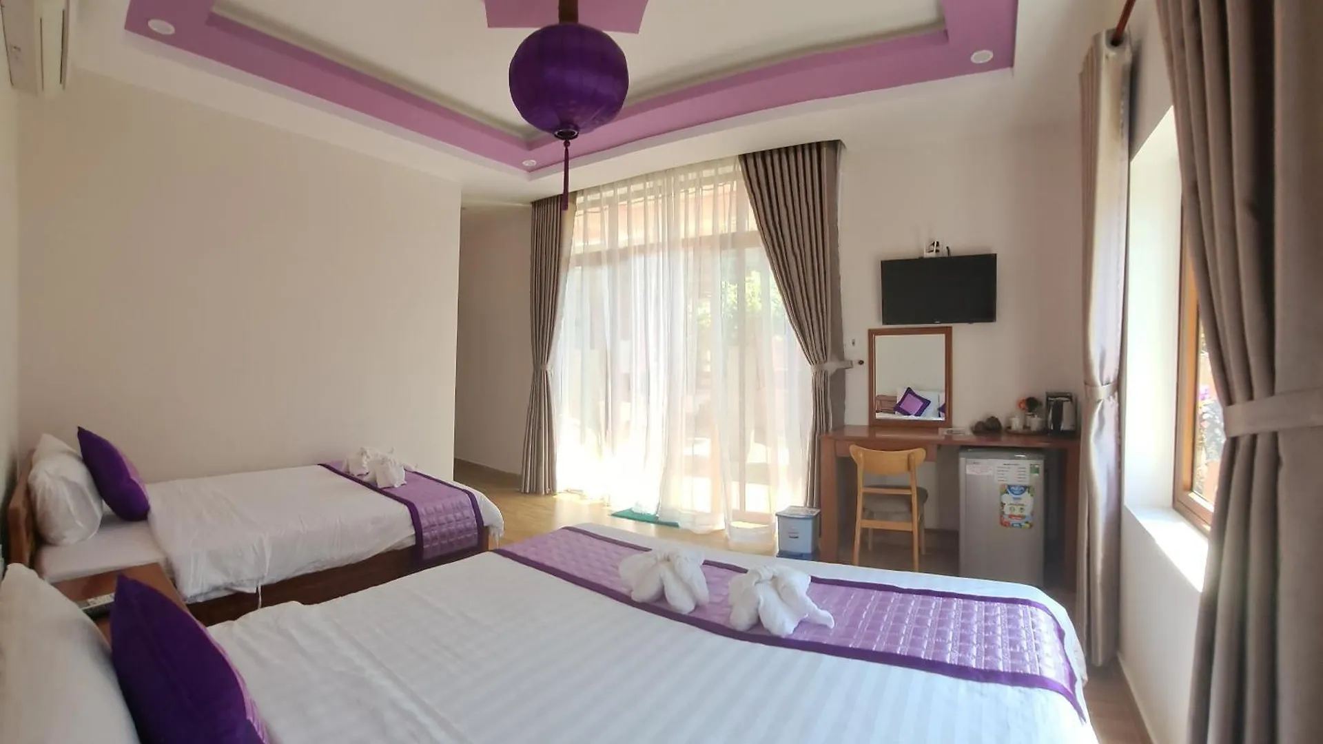 Pink House Homestay 호이안 0*,