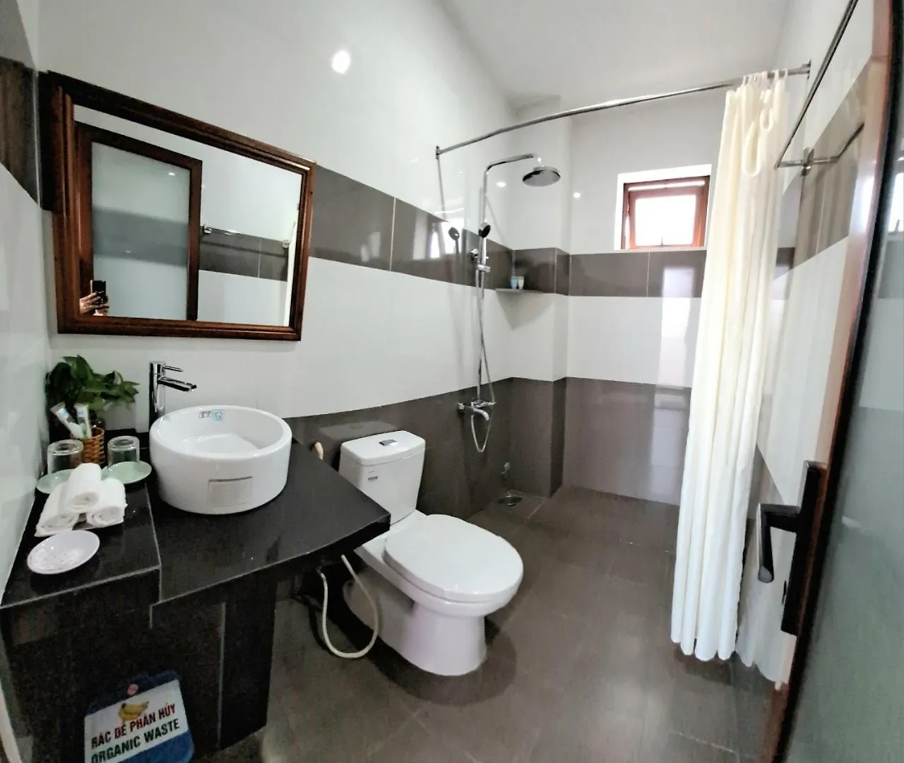 Pink House Homestay 호이안 0*,